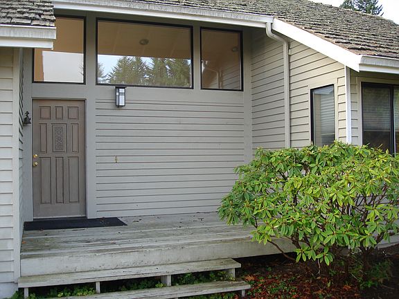 1-Home entrance_03142014