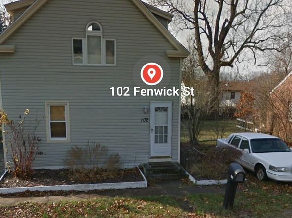 102 Fenwick St