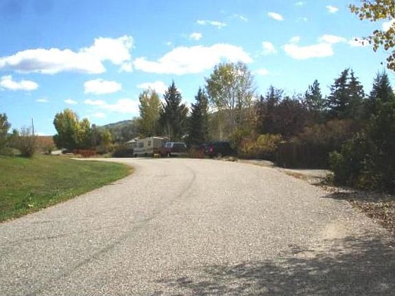 2nd image of 40511 Steamboat Dr