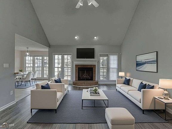 5th image of 1262 Bowman Rd