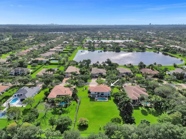 3409 Bradenham Ln, Davie, FL 33328