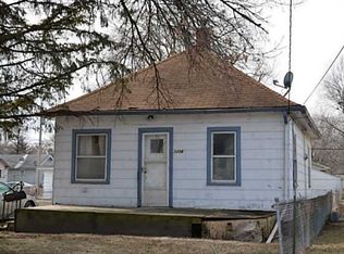 3206 Amherst St, Des Moines, IA 50313