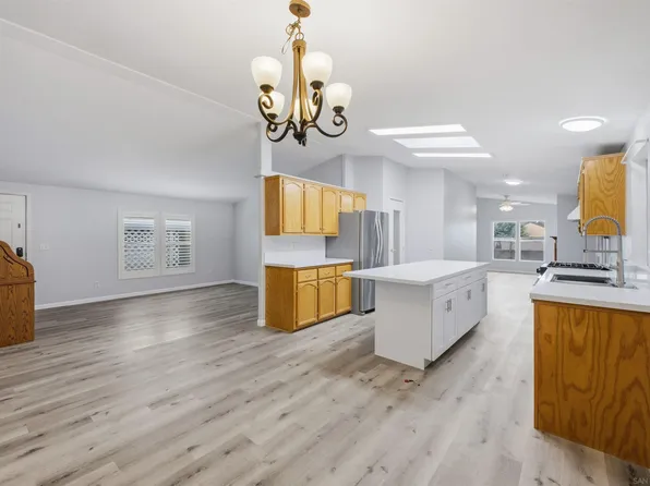 450 E Bradley Ave Spc 151, El Cajon, CA 92021