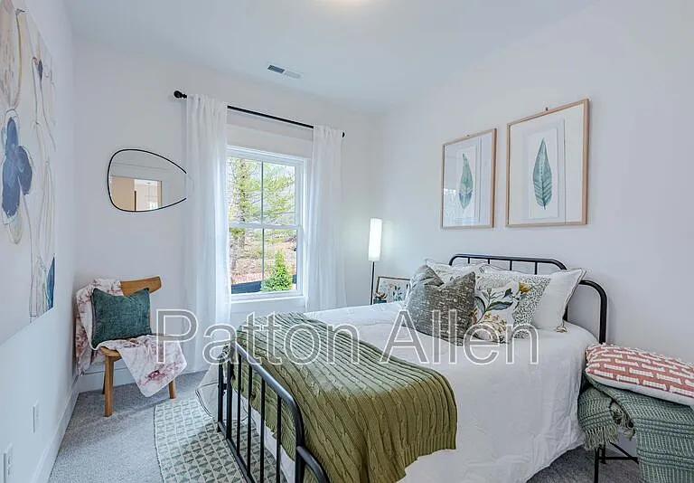153 Collin Pl #16 — Photo 23