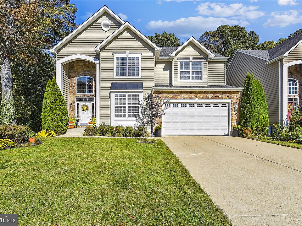 1st image of 491 Saint Martins Ln