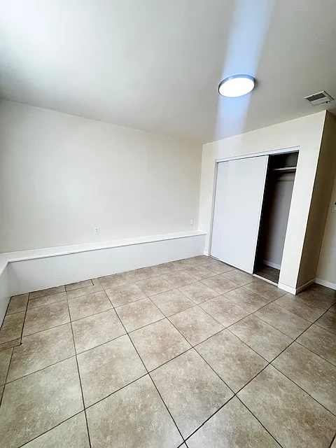 2 bed, $2,650 — Photo 4