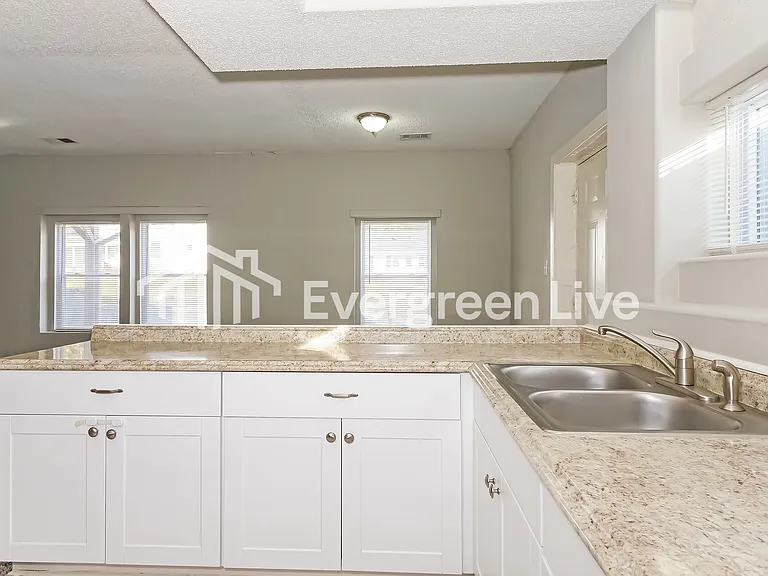16501 S Crackerneck Rd — Photo 7