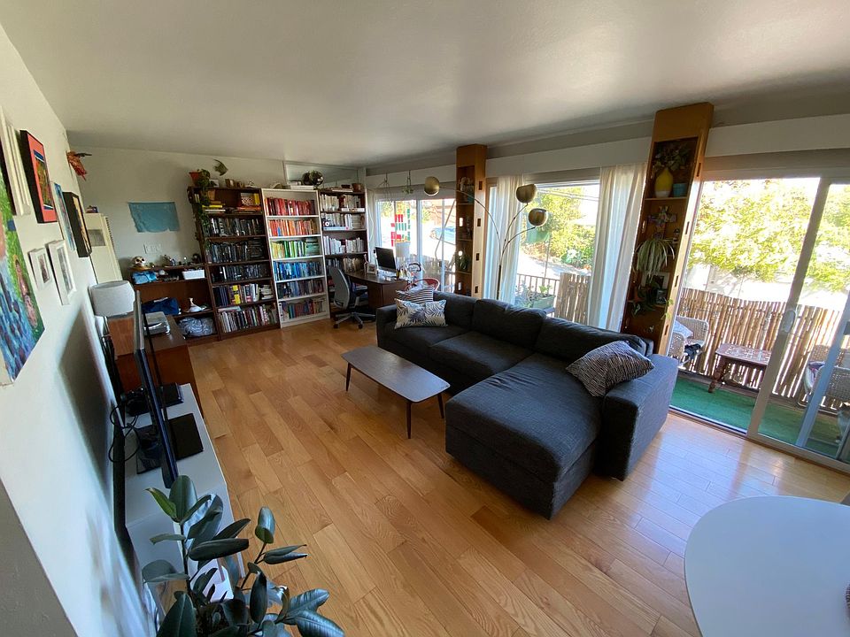 1st image of 1919 20th St APT 1