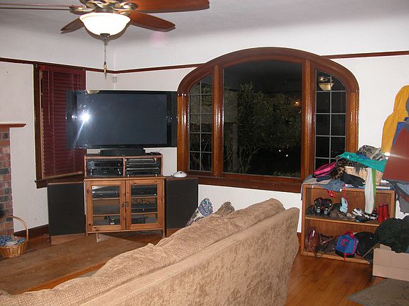 4th image of 214 S 55th St