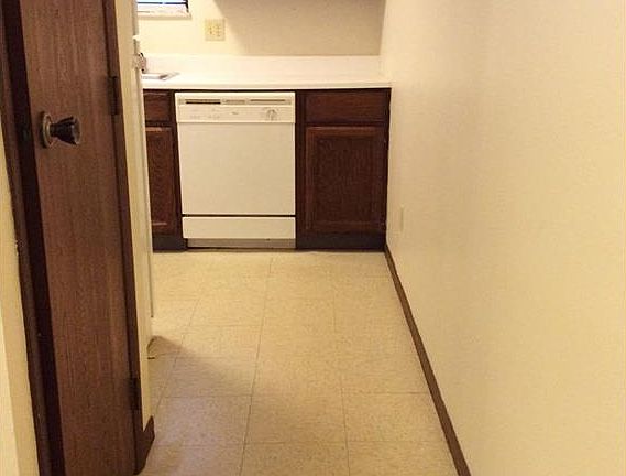 4th image of 1056 Brandywine Blvd APT H