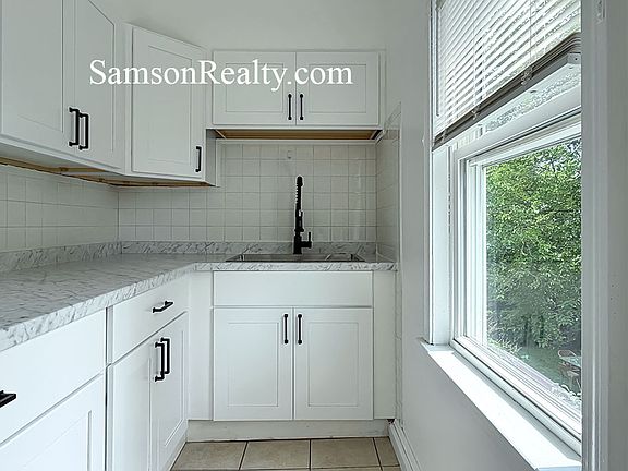 5th image of 282 Glenwood Ave #1