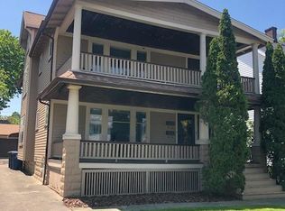 17435 Woodford Ave #UP, Lakewood, OH 44107