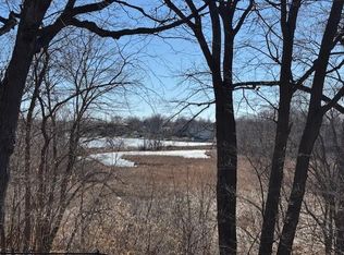 5123 Waterbury Rd, Mound, MN 55364