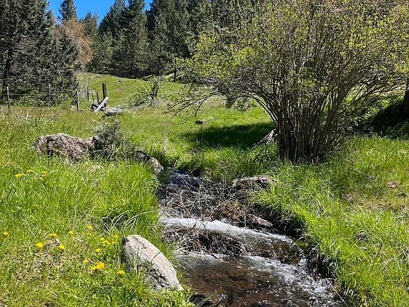 4th image of Cummings Creek Rd