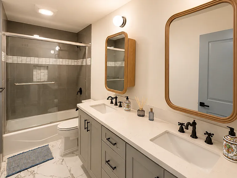 1096 Tulare Dr — Photo 15
