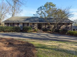 3001 North Woodridge Rd, mountain brook, AL 35223