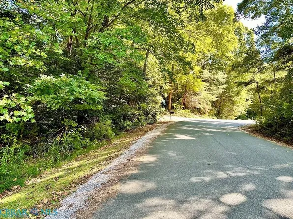63 Wilton Coves Dr Lot 63, Hartfield, VA 23071