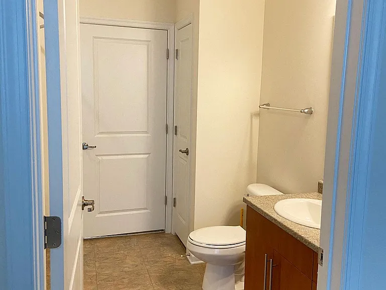 Belmont at Tryon Apartments — Photo 72
