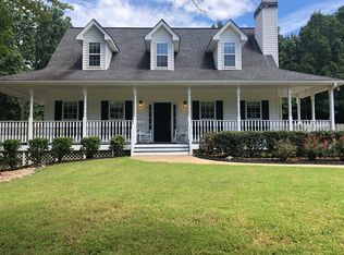 7605 Finley Dr, Gainesville, GA 30506