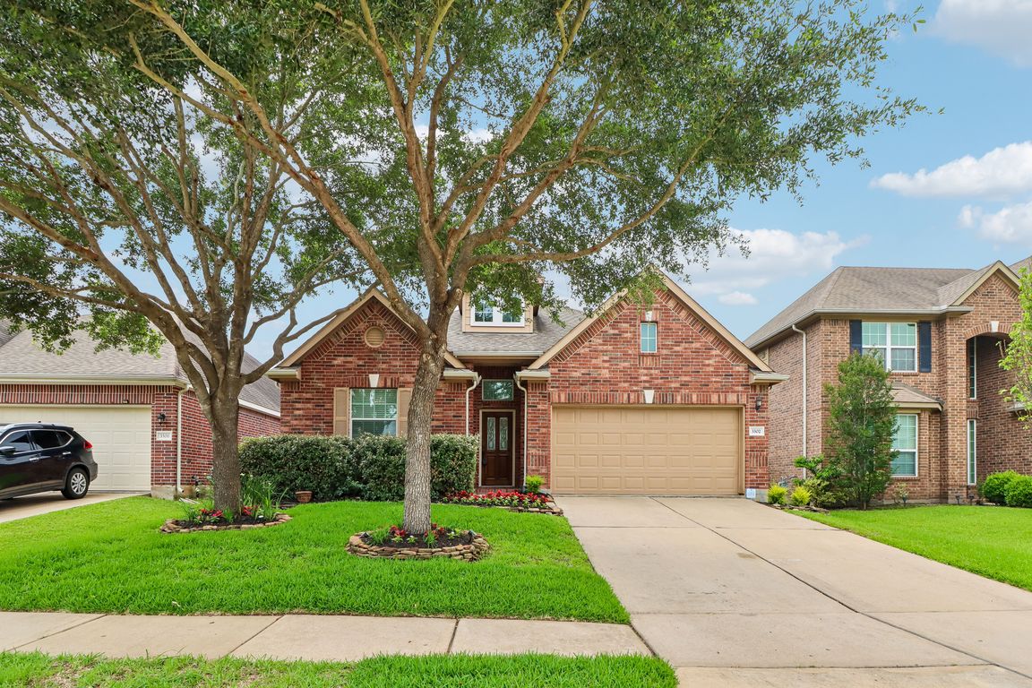 Windsor Ranch Ln-S0605-001.jpg