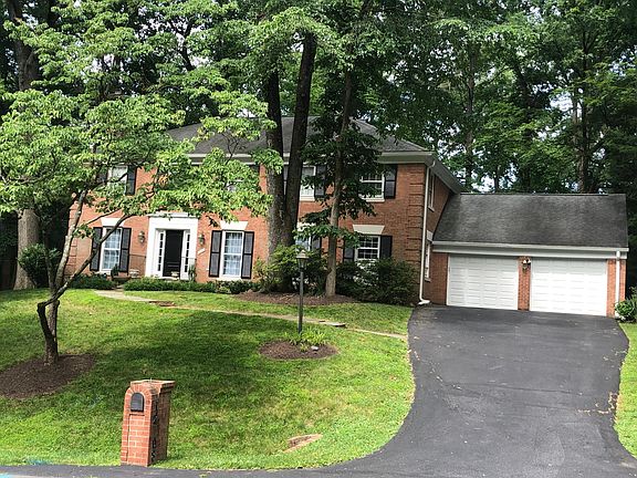 Front of property from street - brick mailbox