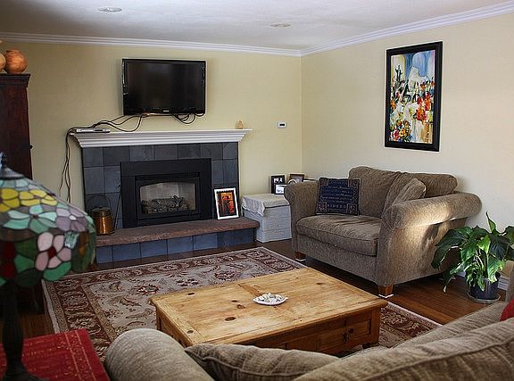 TV room/Family room can be closed to the rest of the house