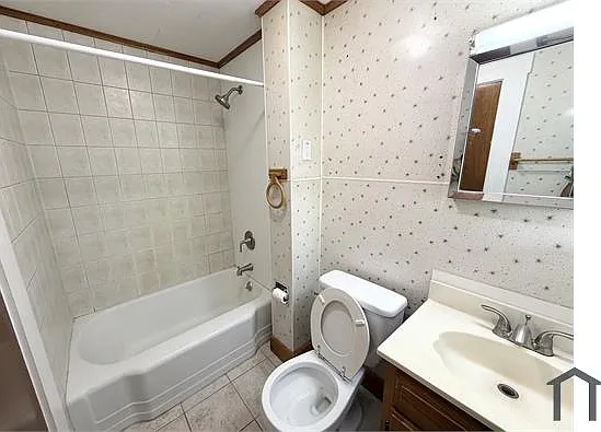 1 bed, 728 sqft, $1,725 — Photo 3