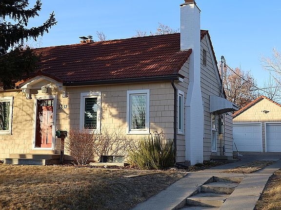 2nd image of 1637 E Garfield Ave