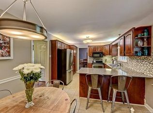 1133 Braeburn Rd, Charlotte, NC 28211