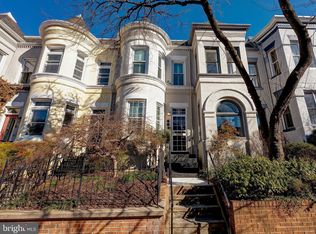 421 9th St NE, Washington, DC 20002