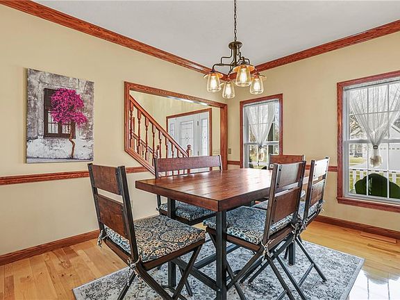 4th image of 8418 Seaton Pl