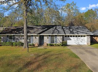 137 Elmview Ln, Haughton, LA 71037
