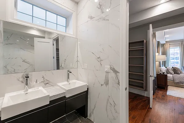 Sold by Nest Seekers International | media 27