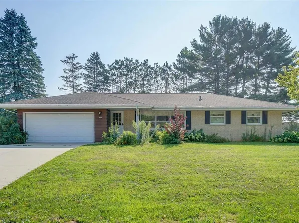 6796 Dawn Drive, Windsor, WI 53598