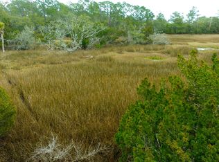 34 Inglewood Cir, Saint Helena Island, SC 29920