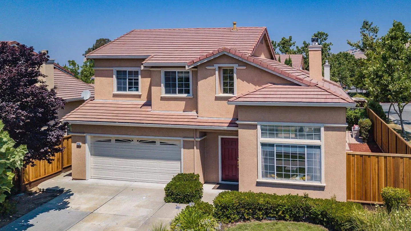 3255 Pomerado Dr photo 1