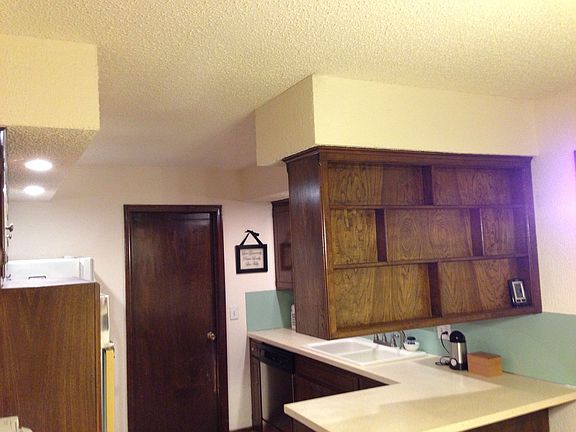 5th image of 298 Candlewood Cir