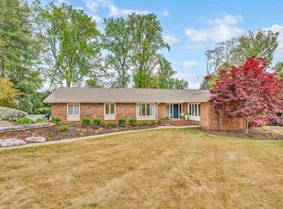 21 Chanticleer Dr, Greenville, SC 29605