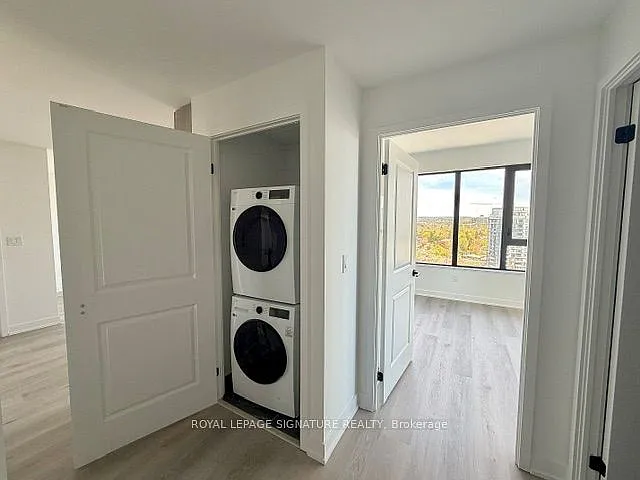 2075 Lakeshore Rd #1202 — Photo 6