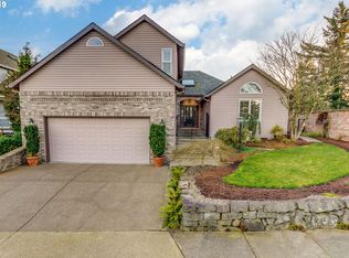 1830 Deana Dr, West Linn, OR