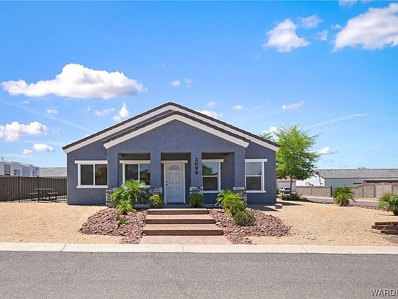 2nd image of 2096 E Oasis Lane