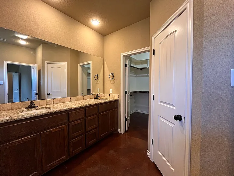 3109 Silver Saddle Dr — Photo 14