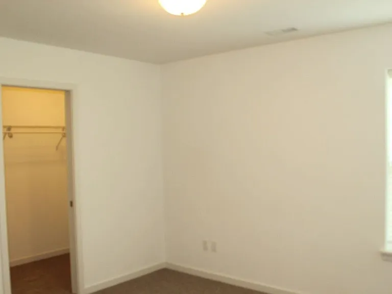 300 Sunset Pl — Photo 7