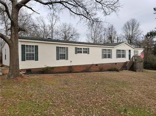 1875 Standing Springs Rd, Greenville, SC 29605