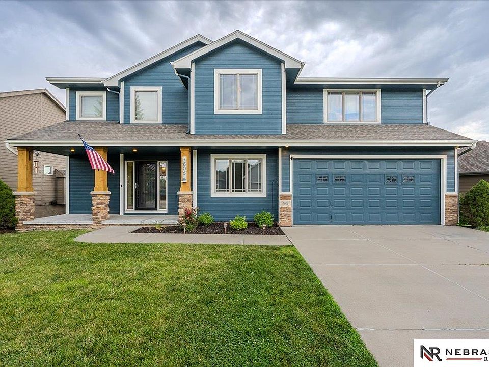 1st image of 7806 S 162nd Ave