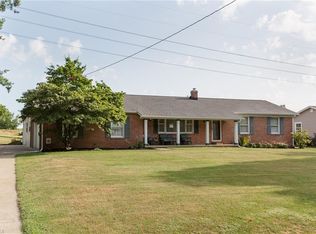 2745 Eaver St NW, Uniontown, OH 44685