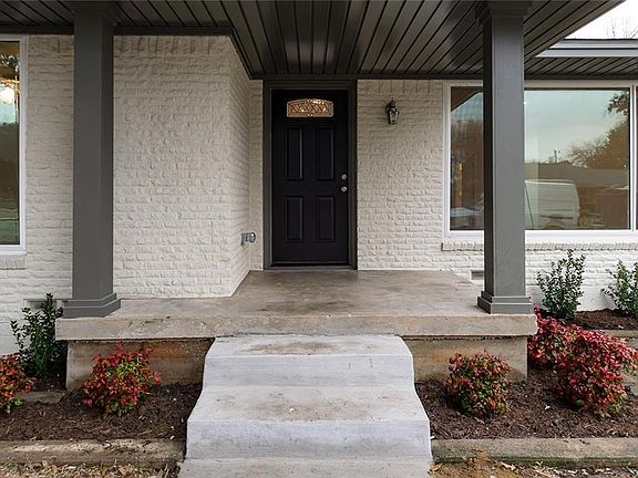 2nd image of 2980 Lavita Ln