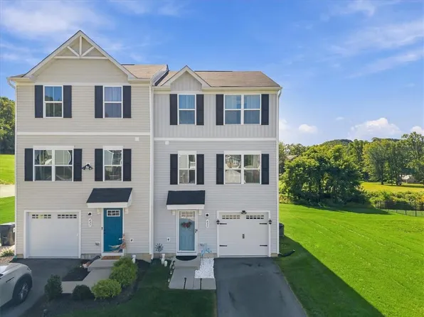 435 Levee Run Rd, Allen Township, PA 18067