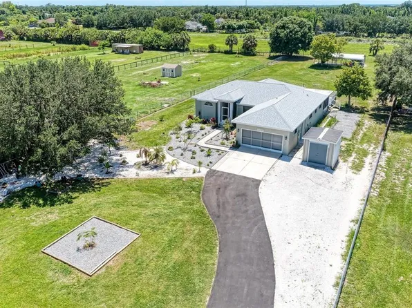 10611 Bud Rhoden Rd, Palmetto, FL 34221