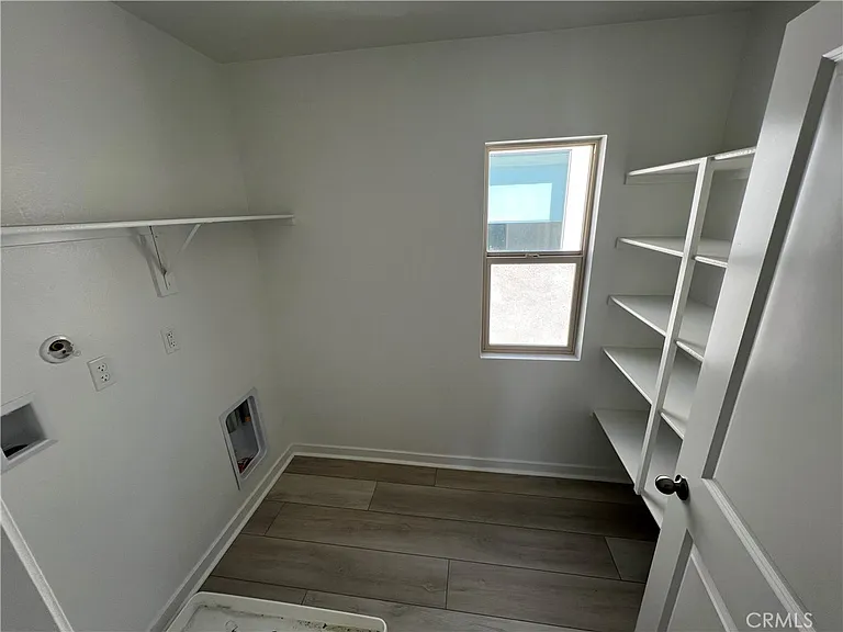 24024 Roybal Way — Photo 15